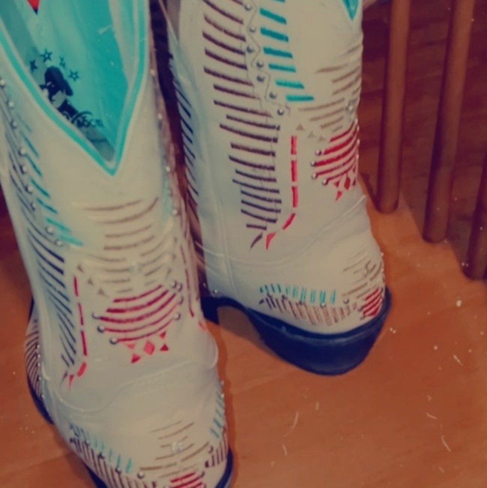 Have to many boots